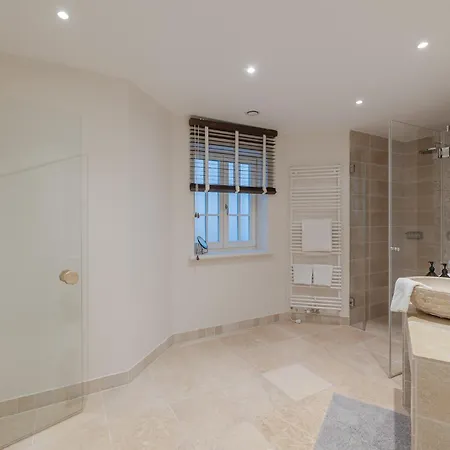 Finn's Hues Дом отдыха *