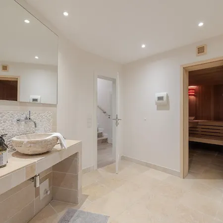 Finn's Hues * Веннингштедт